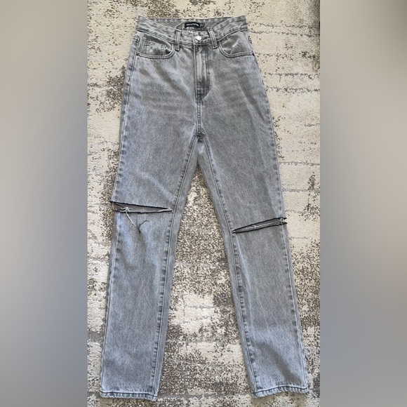 Sold❌Prettylittlethings WASHED GREY SLASH KNEE LONG LEG STRAIGHT LEG JEANS s - Picture 5 of 6